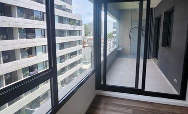 3 amb muy luminosos!! Vista abierta!! con balcón aterrazado!! Amenities. Seg 24 hs