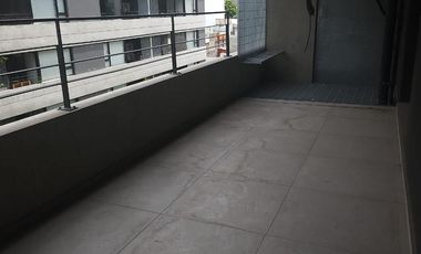 3 amb muy luminosos!! Vista abierta!! con balcón aterrazado!! Amenities. Seg 24 hs