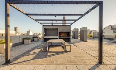 3 amb muy luminosos!! Vista abierta!! con balcón aterrazado!! Amenities. Seg 24 hs