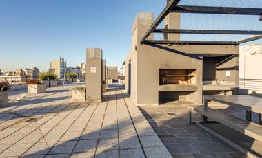 3 amb muy luminosos!! Vista abierta!! con balcón aterrazado!! Amenities. Seg 24 hs