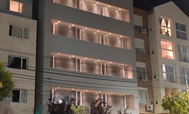 Edificio Comercial - Área Centro Este
