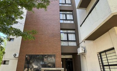 Departamento en venta en el centro de Campana