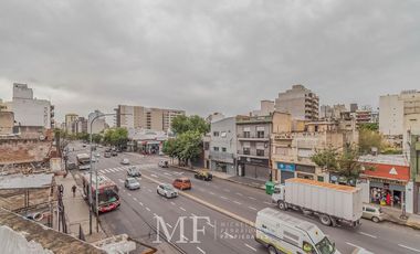 PH en Venta - 5 ambientes en  Liniers