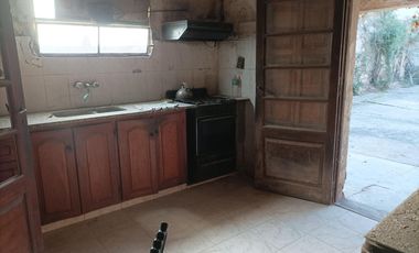 Venta Casa 3 dormitorios con cochera y patio - Arroyo Seco