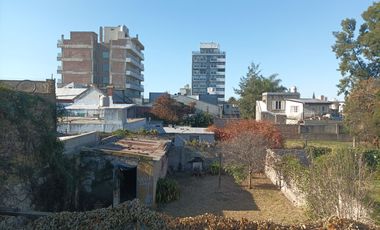 Venta Casa 3 dormitorios con cochera y patio - Arroyo Seco