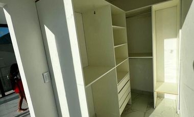 CASA EN VENTA 4 AMB - C/ PILETA - LAGOS DE CANNING