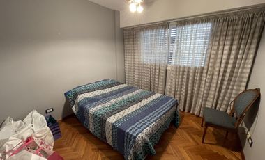 Departamento en Venta - 4 ambientes c/dependencia - Avellaneda