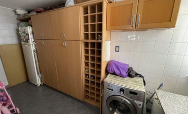 Departamento en Venta - 4 ambientes c/dependencia - Avellaneda