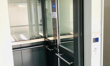 Monoambiente en venta con cochera en Escobar