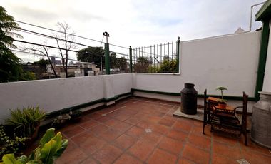 Se vende casa en Planta Alta barrio Sur