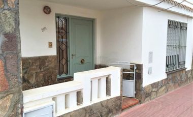 Casa de 2 Dormitorios en Capitán Bermudez