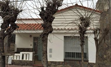 Casa de 2 Dormitorios en Capitán Bermudez