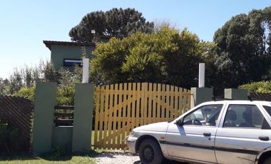 Casas en venta - 4 Dormitorios 2 Baños - 505Mts2 - Mar del Plata