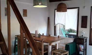 Casas en venta - 4 Dormitorios 2 Baños - 505Mts2 - Mar del Plata