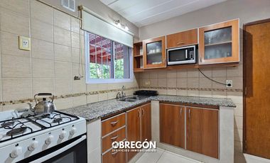 Casa en Alquiler en Pinamar a 100 metros de la Playa - Mar de Ostende