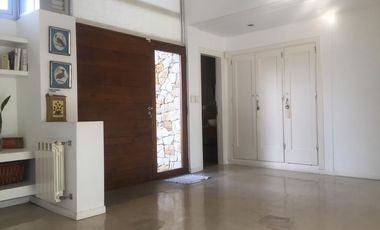 Casa - El Cazal
