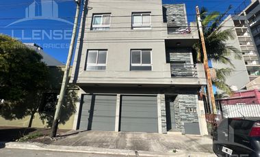 Departamento 3 ambientes con cochera y parrilla en venta - Berazategui