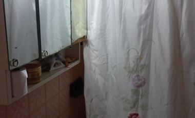 Casa en venta - 2 Dormitorios 1 Baño - Cochera - 208Mts2 - Ingeniero Budge, Banfield