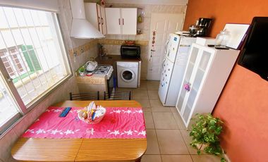Casa en  venta con patio propio!
