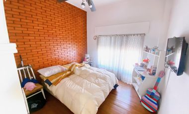 Casa en  venta con patio propio!