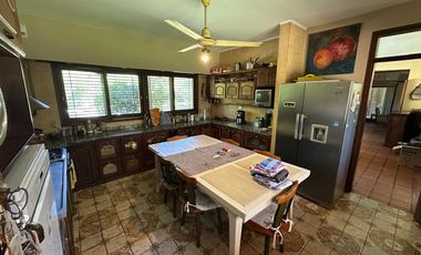 Casa en  venta Gonnet