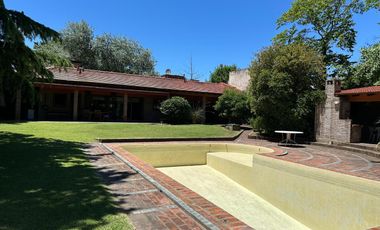 Casa en  venta Gonnet