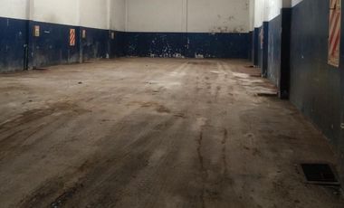 Depósito en venta - 352mts2 - Avellaneda