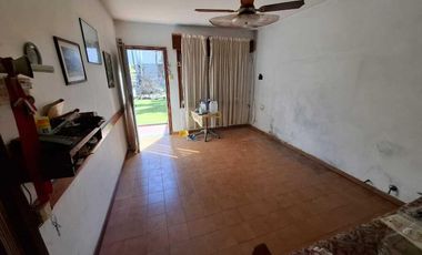 Casa 2 dormitorios - Arata 8000 - Fisherton | Venta