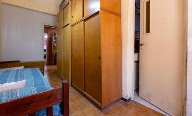 VENTA/PERMUTA - Casas de 3 dormitorios con cochera. Villa Gobernador Gálvez.