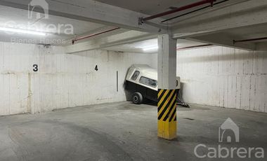 Venta de cochera cubierta, La Plata