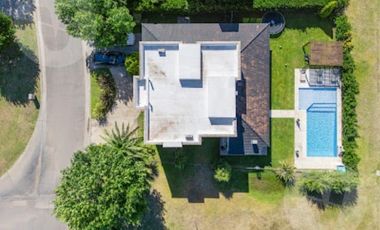 Casa a pulmón verde en venta - Barrio La Horqueta de Echeverría, Canning