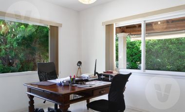 Casa a pulmón verde en venta - Barrio La Horqueta de Echeverría, Canning