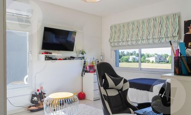 Casa a pulmón verde en venta - Barrio La Horqueta de Echeverría, Canning