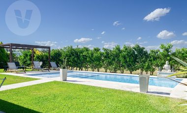 Casa a pulmón verde en venta - Barrio La Horqueta de Echeverría, Canning