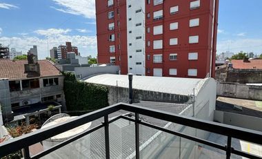 Departamento en  alquiler en Mar del Plata. 2 ambientes. A estrenar. Sin muebles. Balcòn con parrilla. cochera