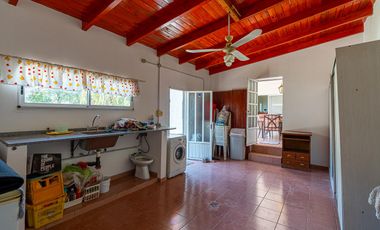 Casa en  Funes