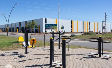 Galpón en Ciudad Industria - Funes
