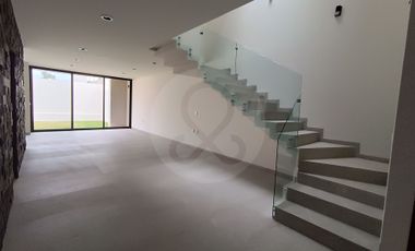 Casa en condominio en venta en San Sebastián