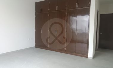 Casa en condominio en venta en San Sebastián