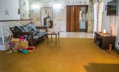 VENTA IMPORTANTE PROPIEDAD EN ECHESORTU. GALPÓN, LOCAL Y VIVIENDA.