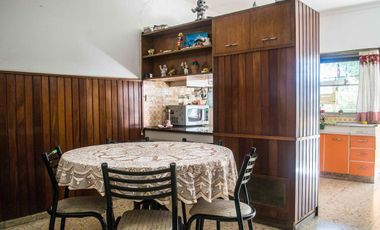 VENTA IMPORTANTE PROPIEDAD EN ECHESORTU. GALPÓN, LOCAL Y VIVIENDA.