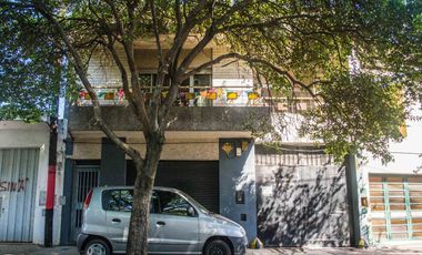 VENTA IMPORTANTE PROPIEDAD EN ECHESORTU. GALPÓN, LOCAL Y VIVIENDA.