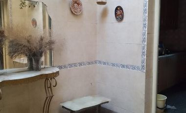 Petit hotel en venta en Caballito