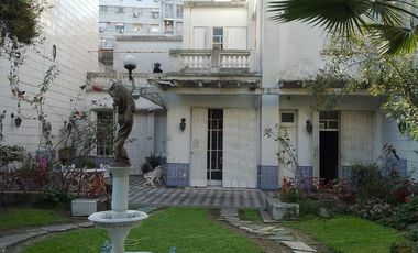 Petit hotel en venta en Caballito