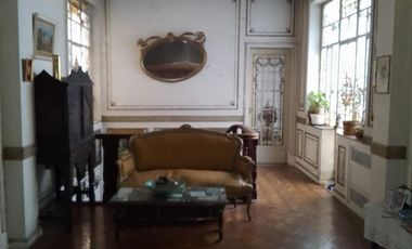 Petit hotel en venta en Caballito