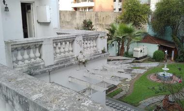 Petit hotel en venta en Caballito