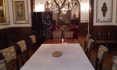 Petit hotel en venta en Caballito