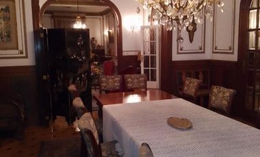 Petit hotel en venta en Caballito