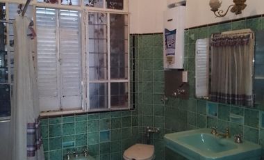 Petit hotel en venta en Caballito