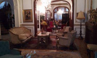 Petit hotel en venta en Caballito